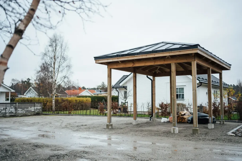 bygga carport i villaomr de m tt materialval och regler att ha koll p